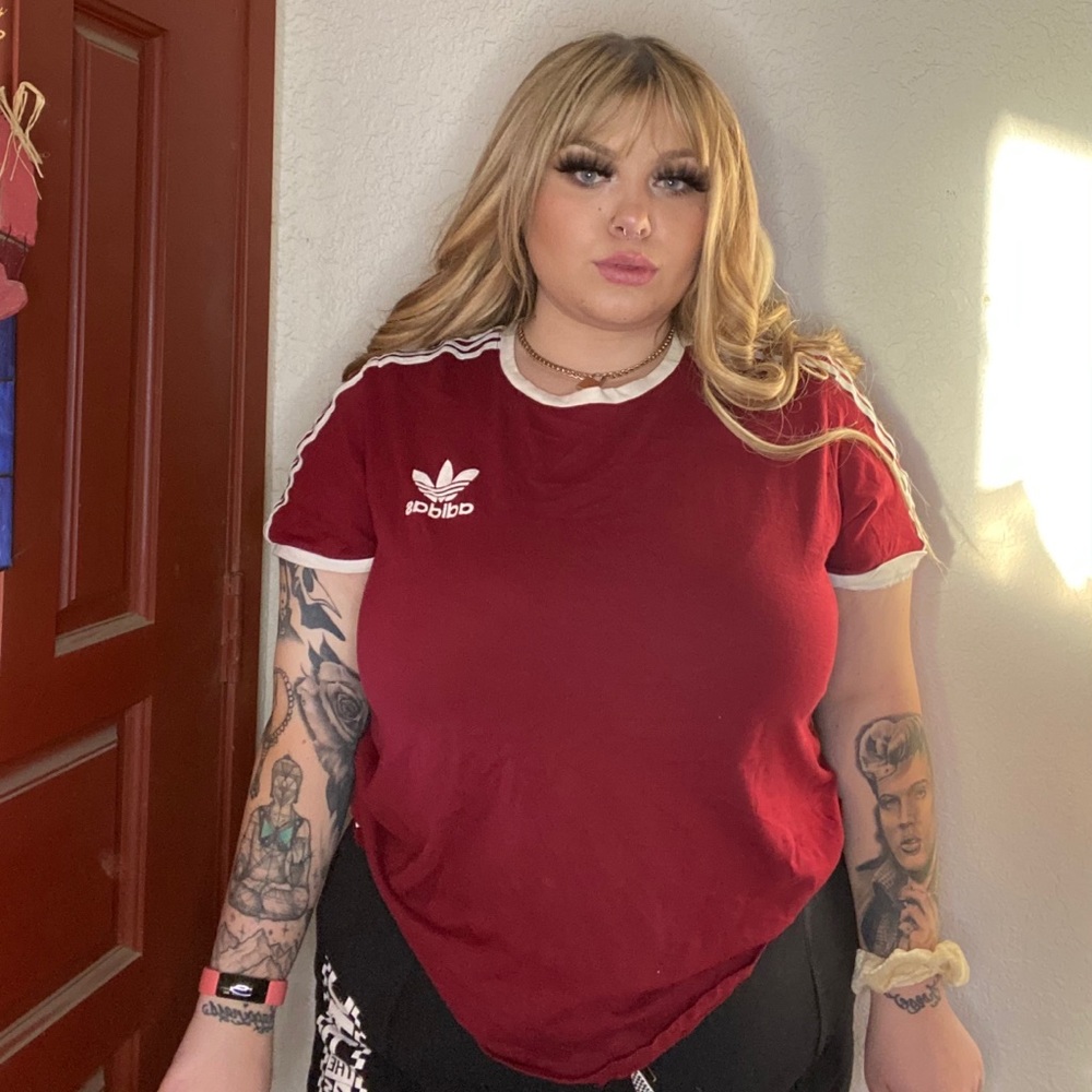 Adidas t-shirt